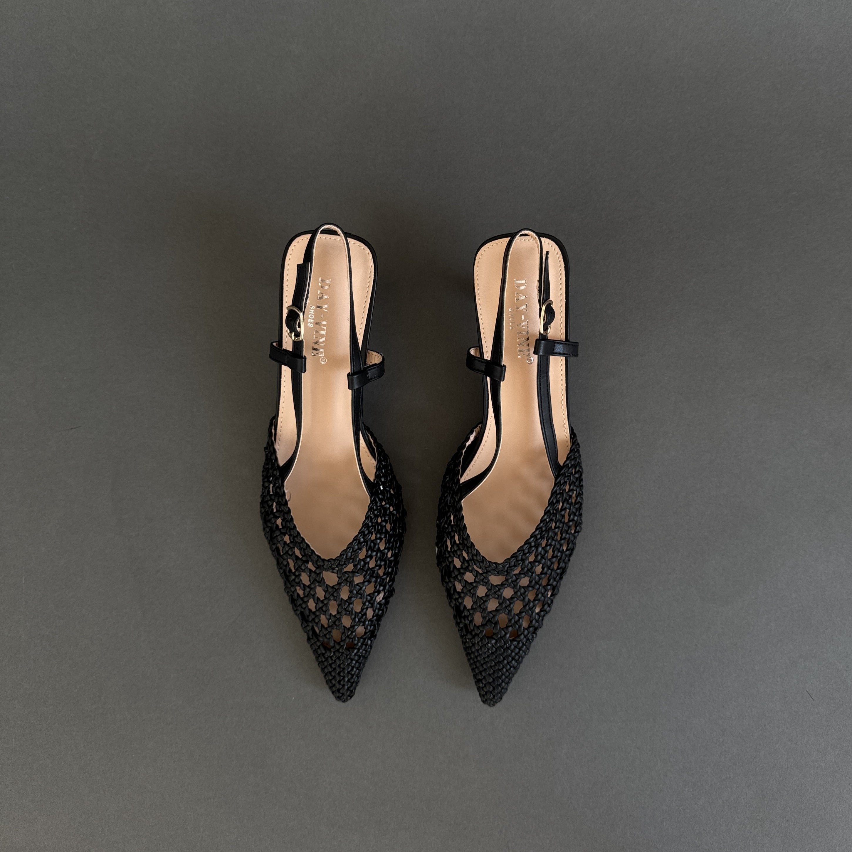 Black Mesh